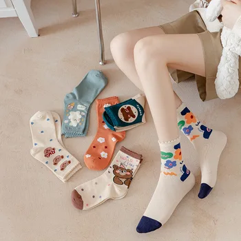 Novo meias personalidade feminina de desenho animado flores, senhoras meados de tubo de meias faculdade de estilo tendência da moda meias de algodão