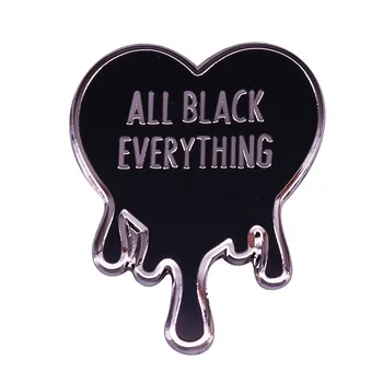 Tudo preto, tudo pin é um tributo à nossa cor favorita todos os tempos